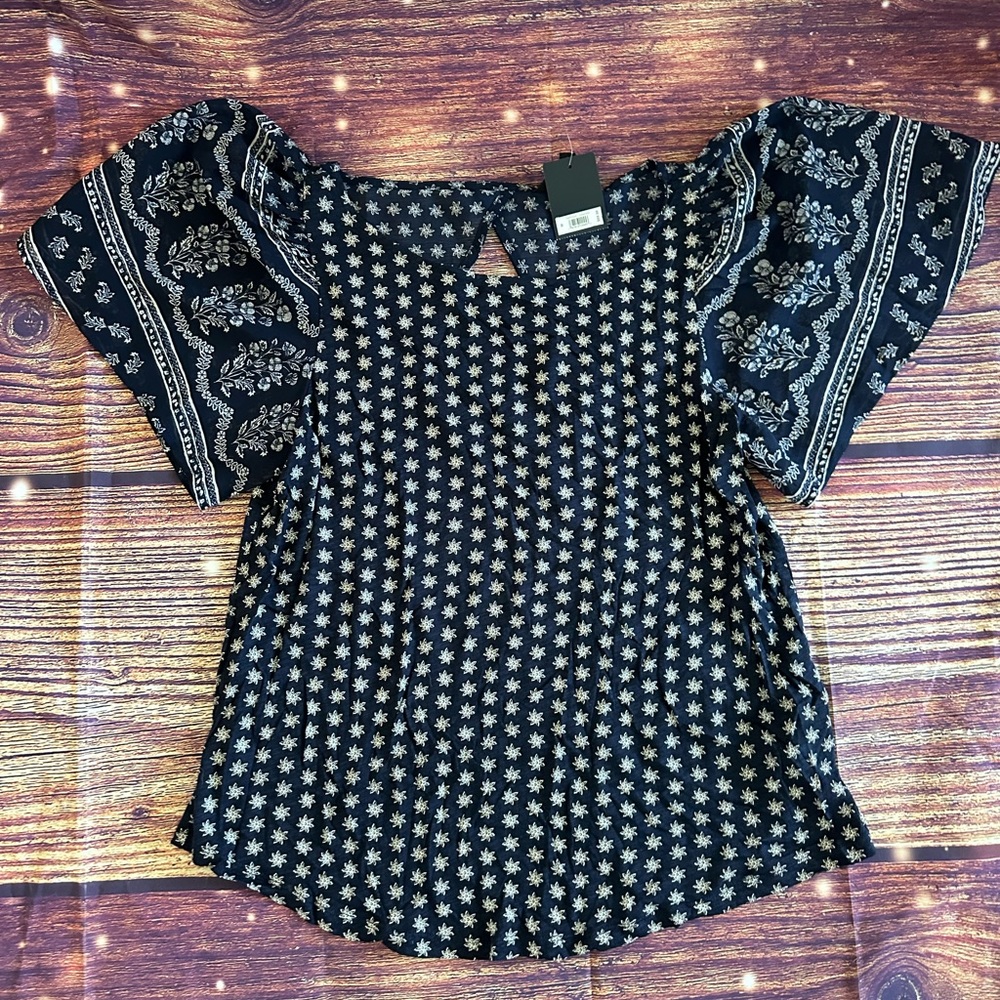 Lucky Brand Navy and White Floral Blouse